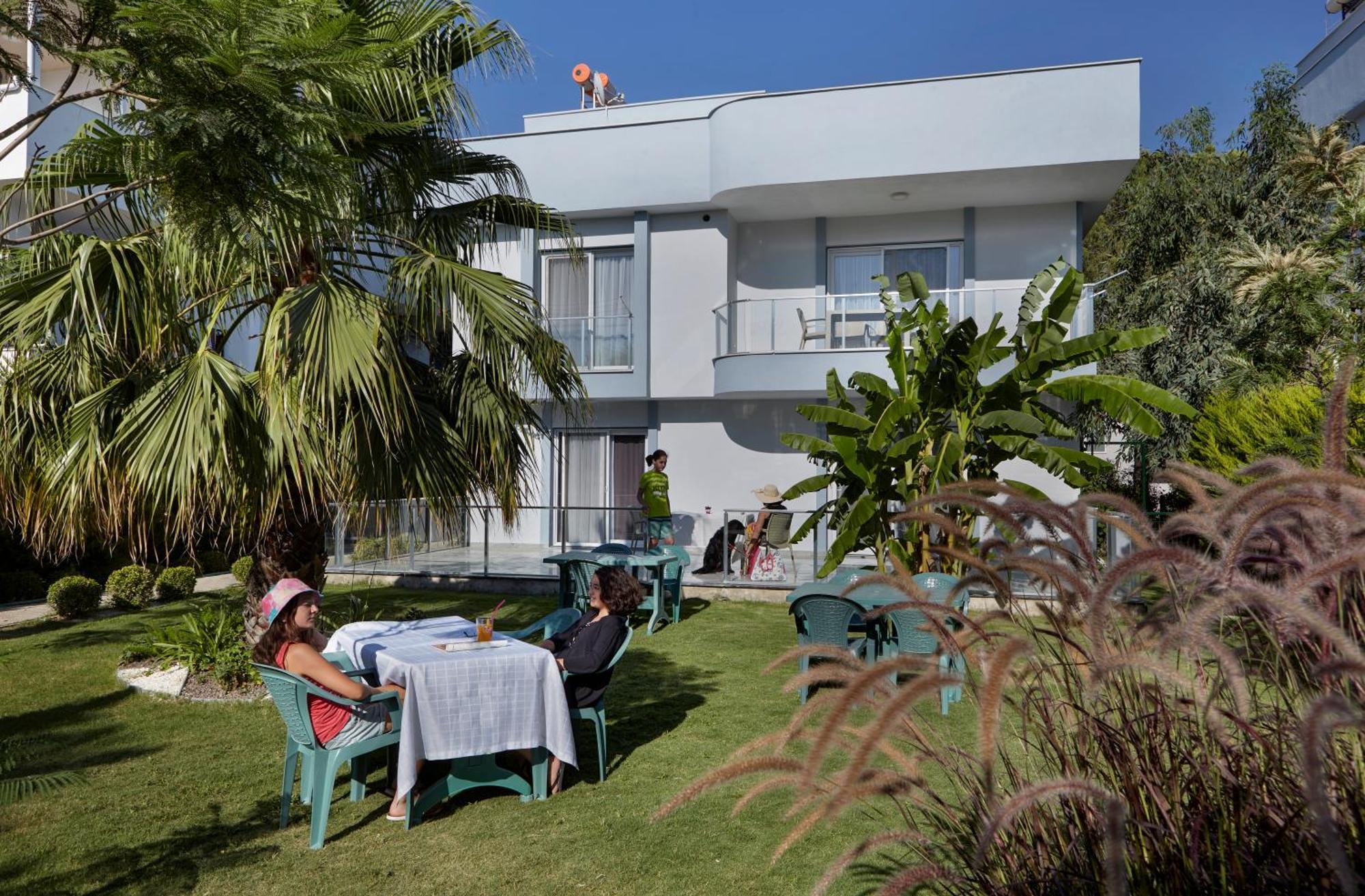 Palmiyem Apart Otel Seferihisar Exteriér fotografie
